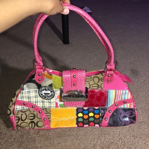 Pink Patterned Purse . - Picture 3 of 4